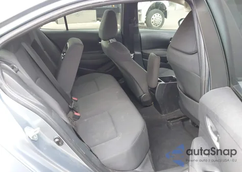 2021 Toyota Corolla Le z USA, uszkodzony, nr VIN JTDEPMAE2MJ164563